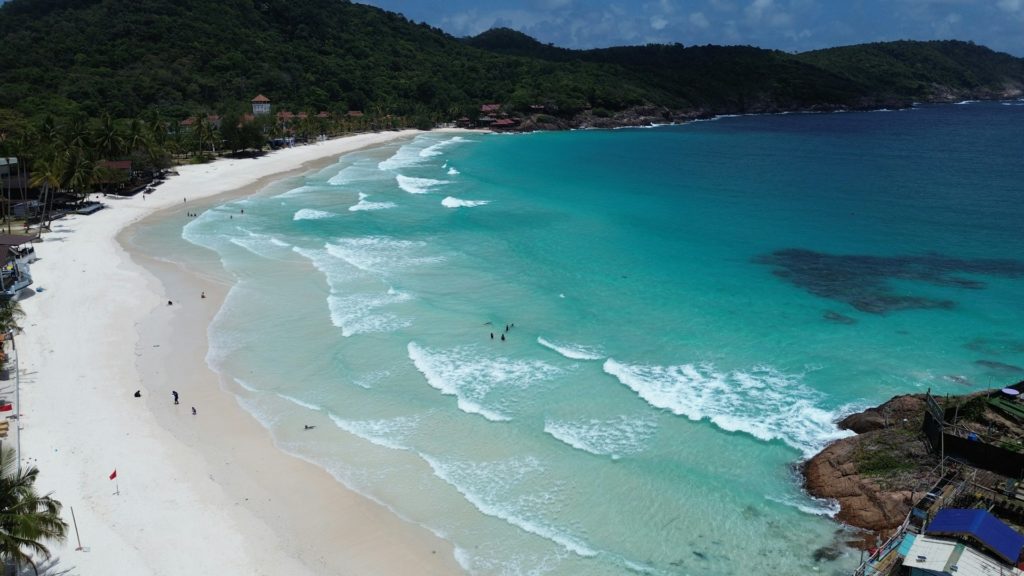 best beach in hawaii